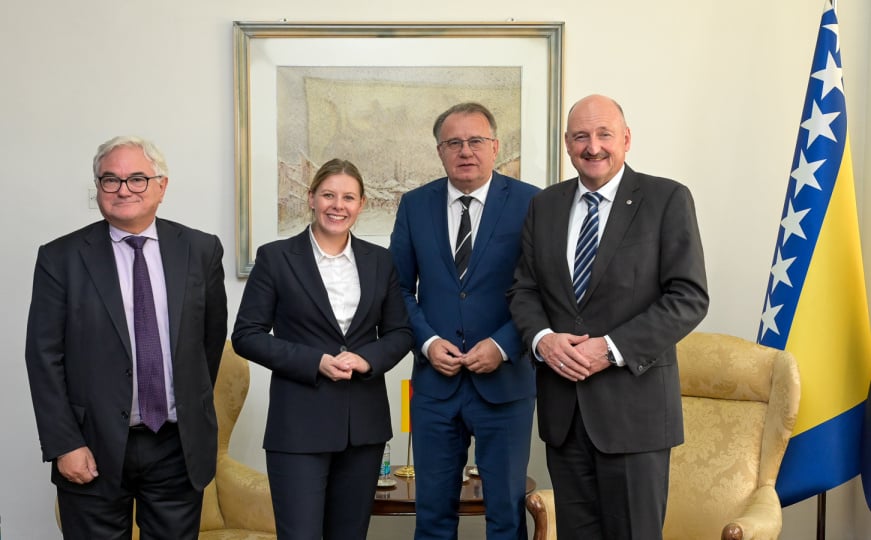 Fokus na EU putu: Nikšić se sastao sa zastupnicima Bundestaga i ambasadorom Njemačke