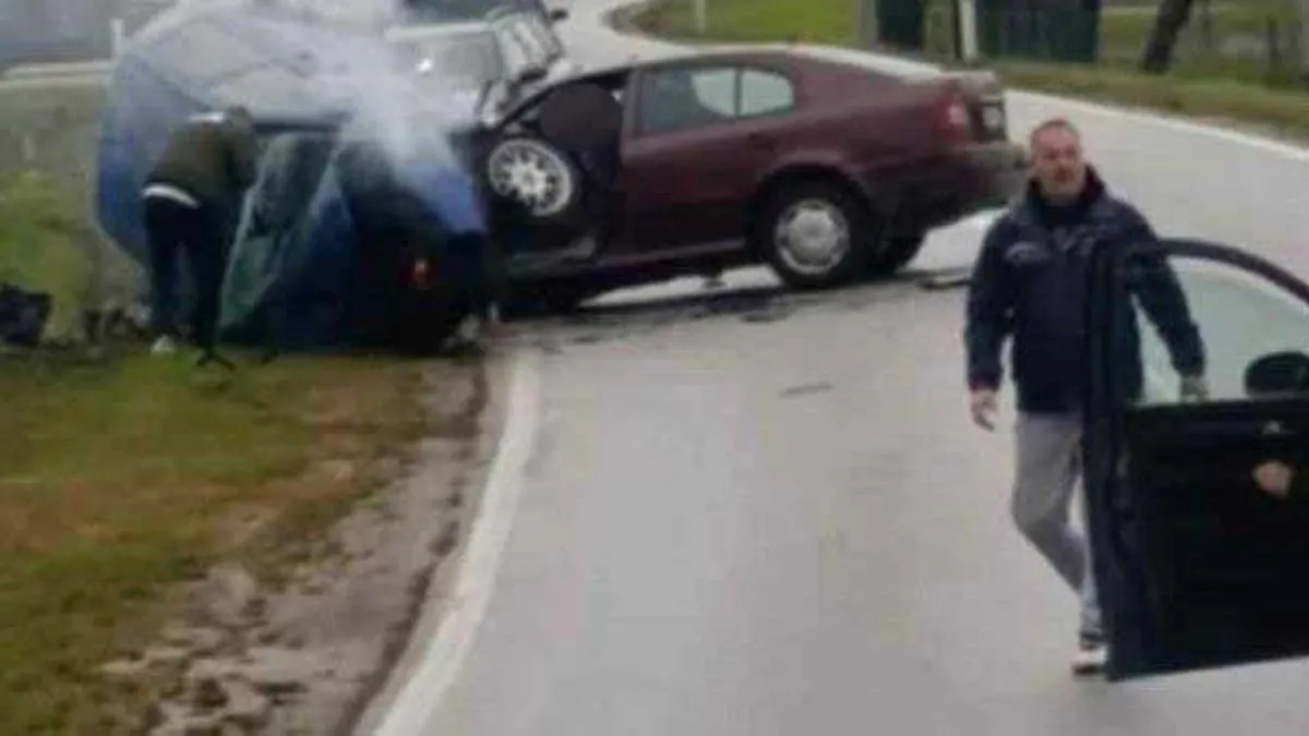 Tri osobe smrtno stradale u prometnoj nesreći između Bugojna i D.Vakufa