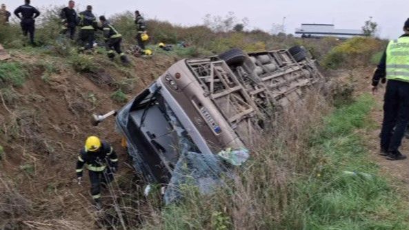 Strašna prometna nesreća u Srbiji: troje poginulih, više od 80 ozlijeđenih