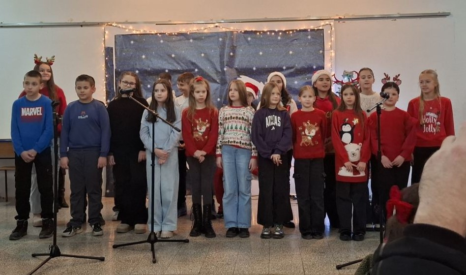 Božićna priredba u školi “Bila”