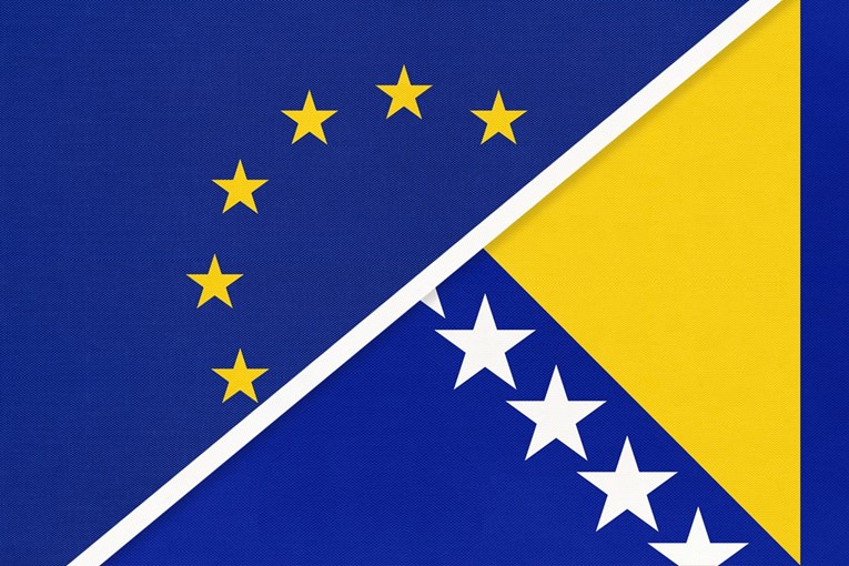 Novo upozorenje iz EU: BiH kasni s uvođenjem viza za pojedine države